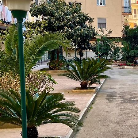 L'Angolo Del Sorriso Neapel Exterior foto